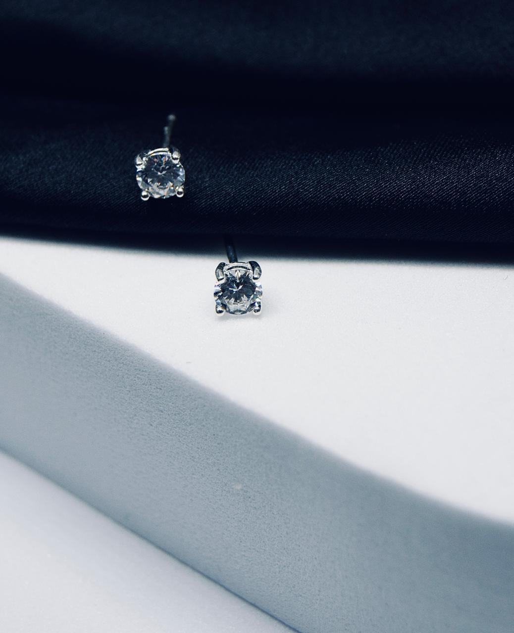 Silver 4 Claw 3mm Round Cubic Zirconia Stud